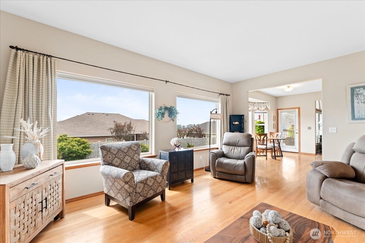 628 Briarwood Drive