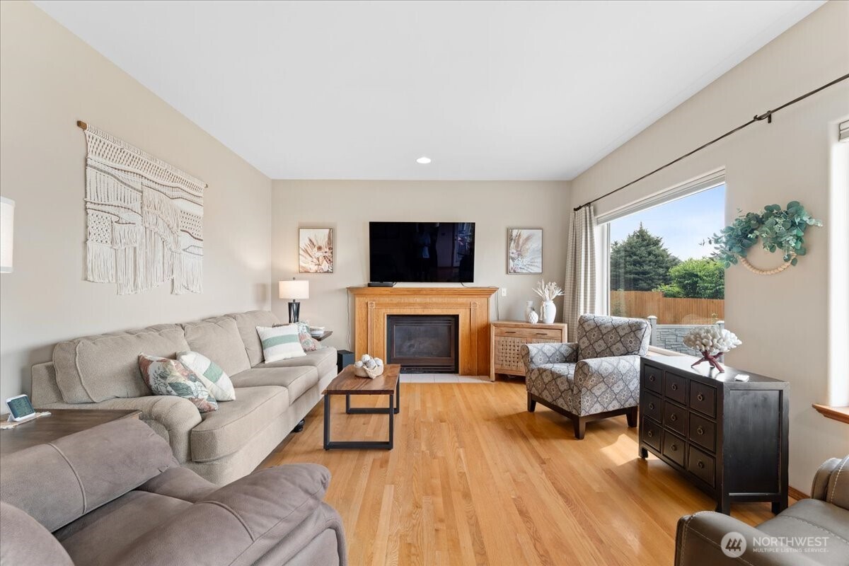 628 Briarwood Drive