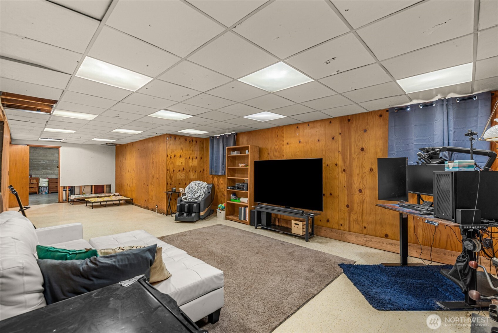 1605 N Ashland Avenue