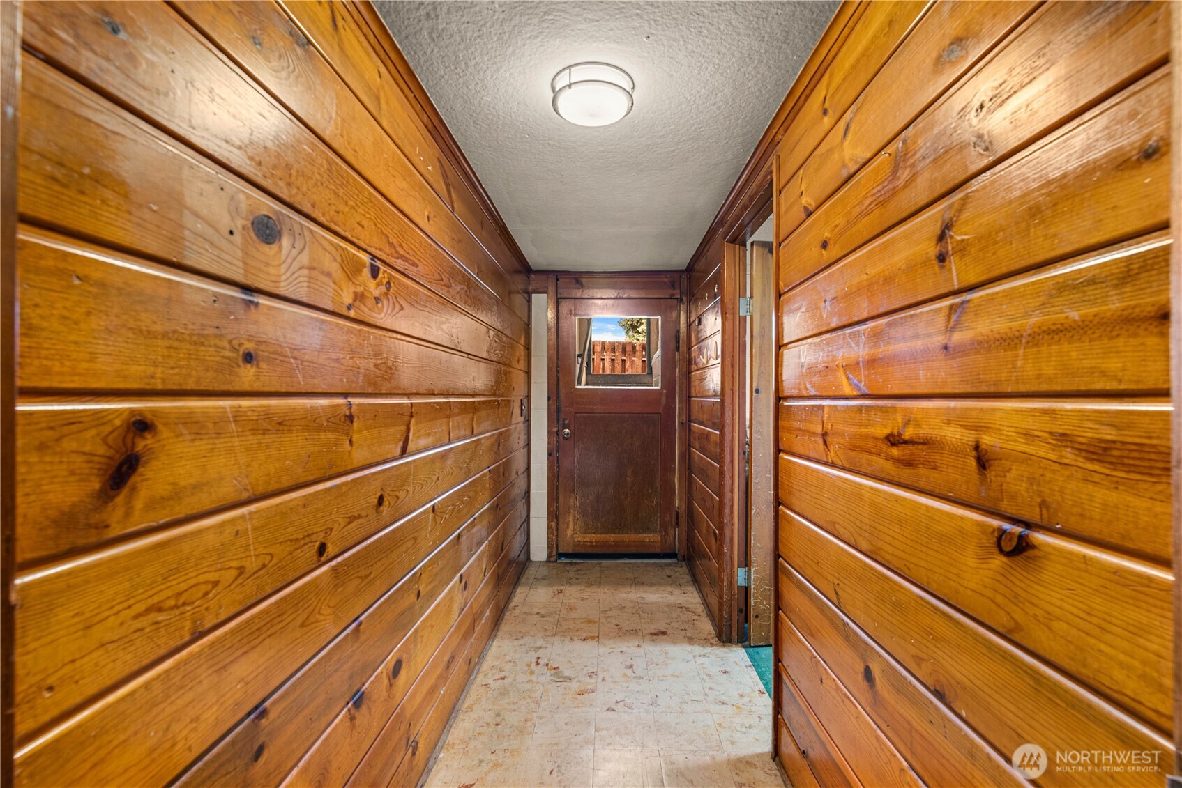 1216 4th Street