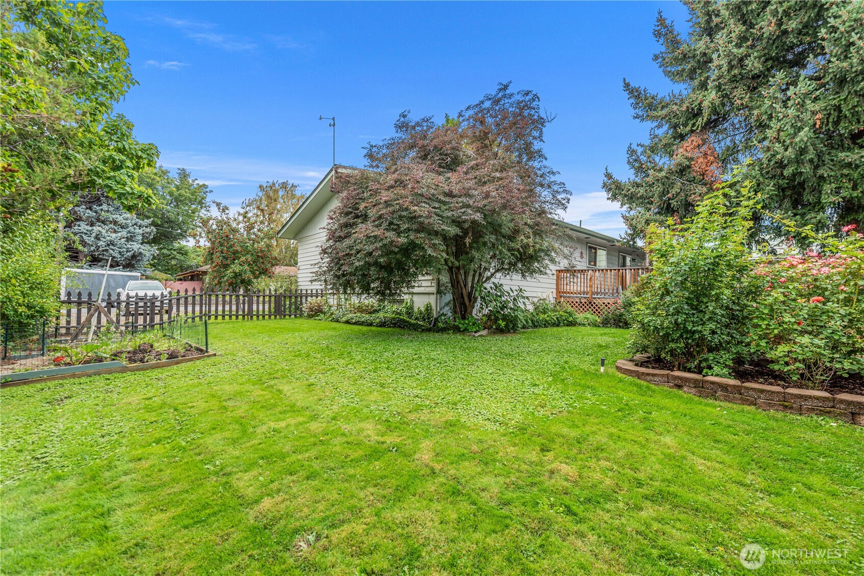 1216 4th Street
