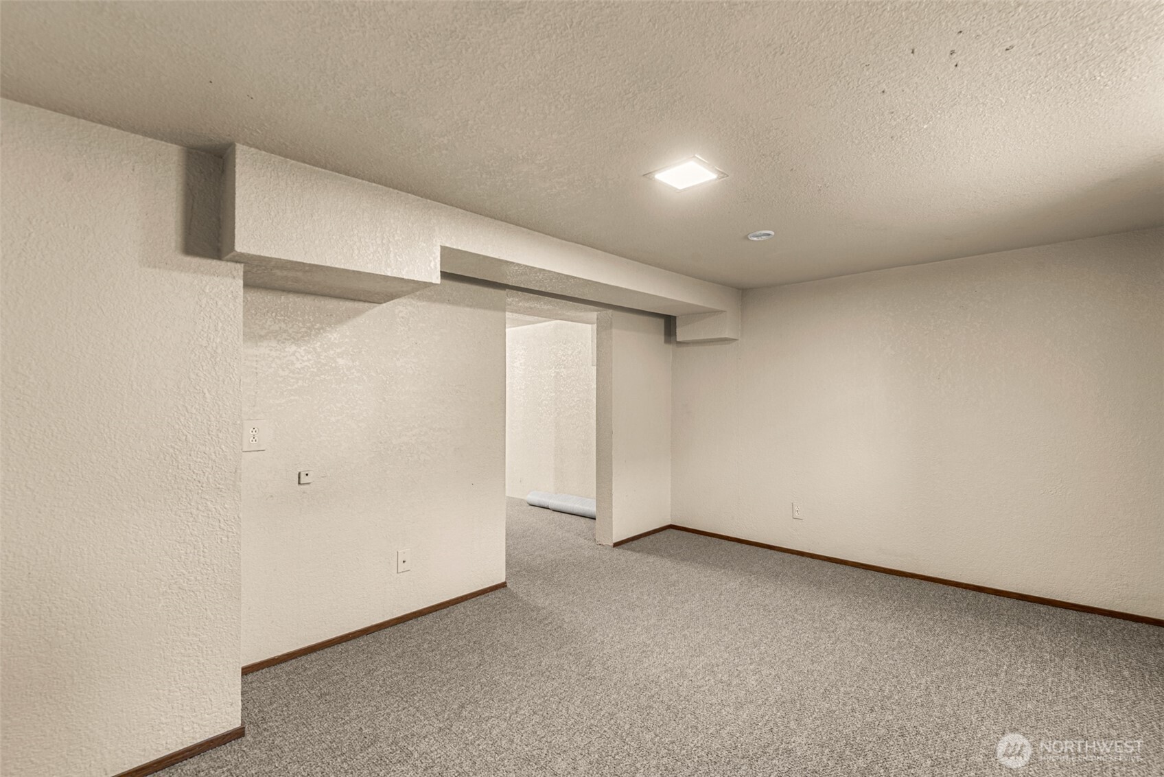 900 Okanogan Avenue