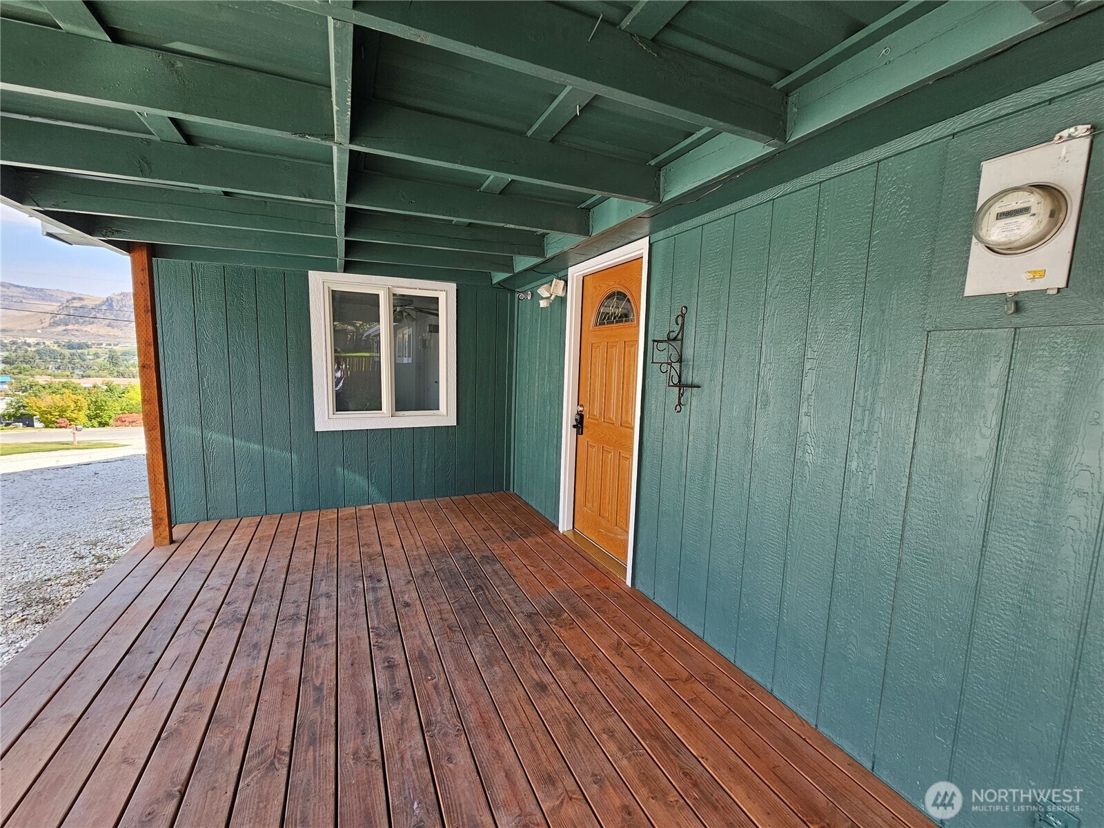 2120 Deerpath Drive