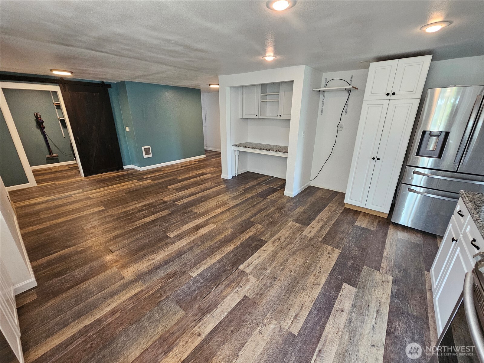2120 Deerpath Drive