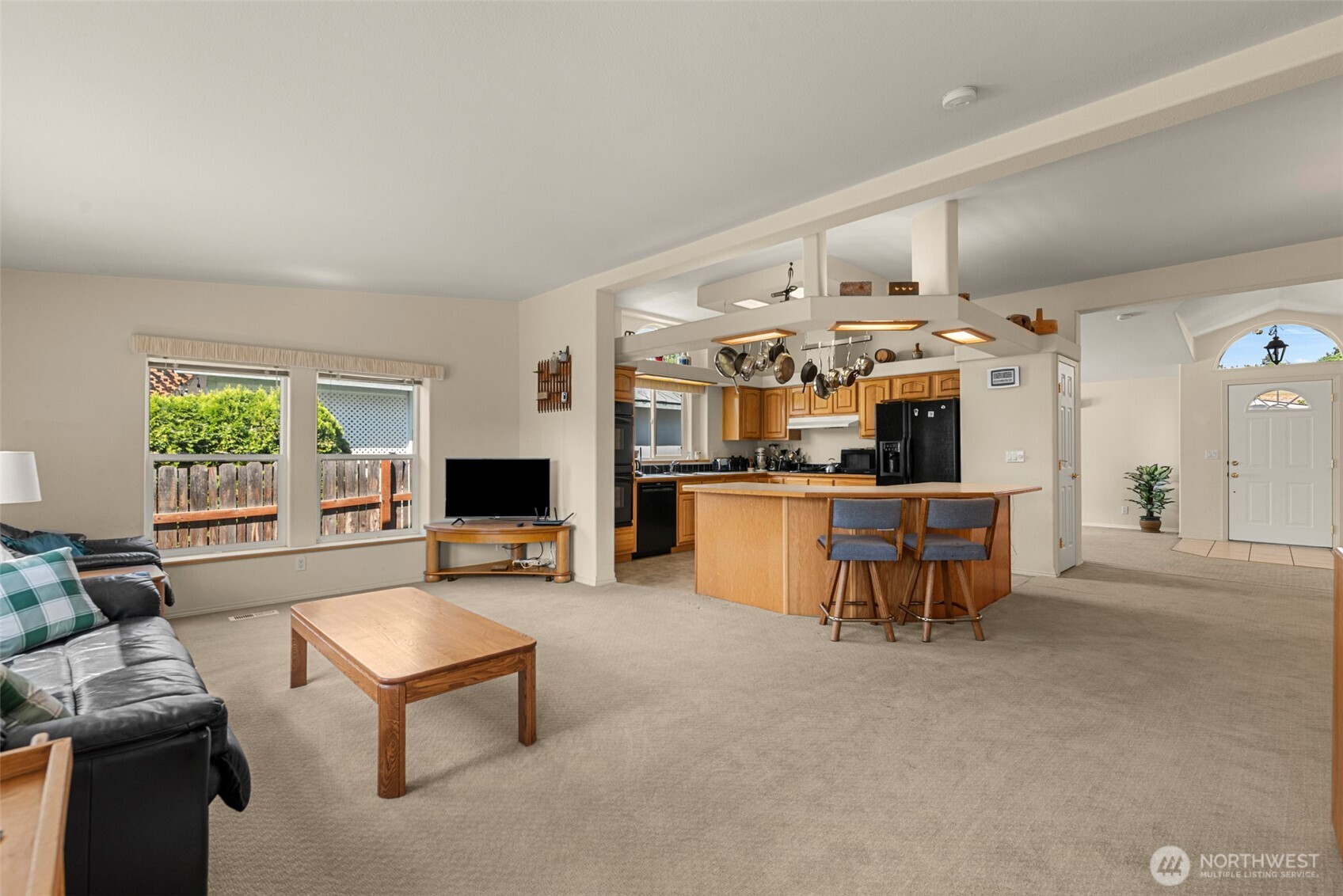 944 Sunrise Drive