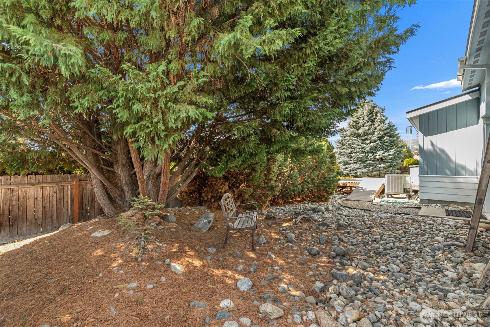 944 Sunrise Drive