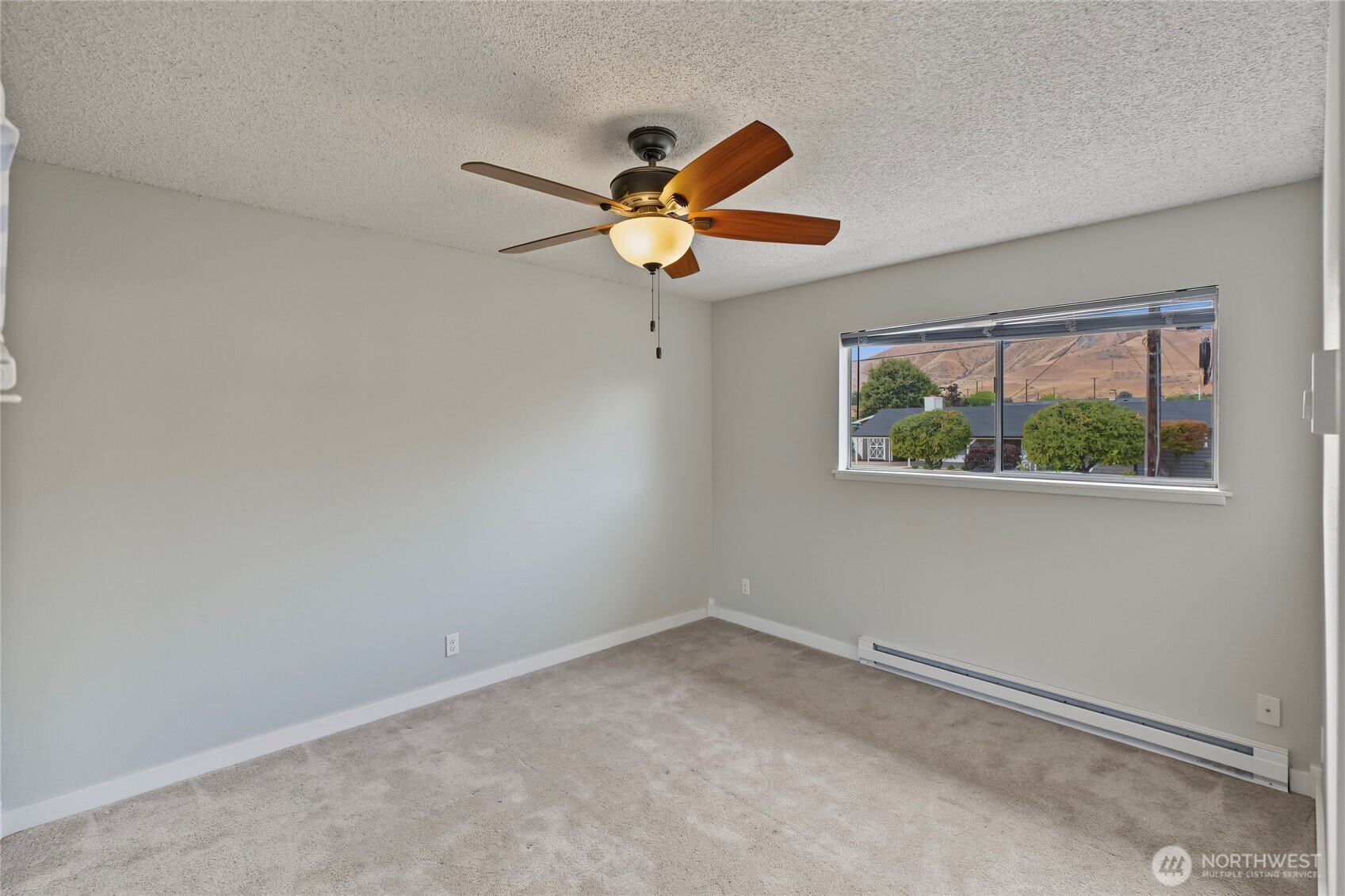 107 Schafer St Unit: 9B