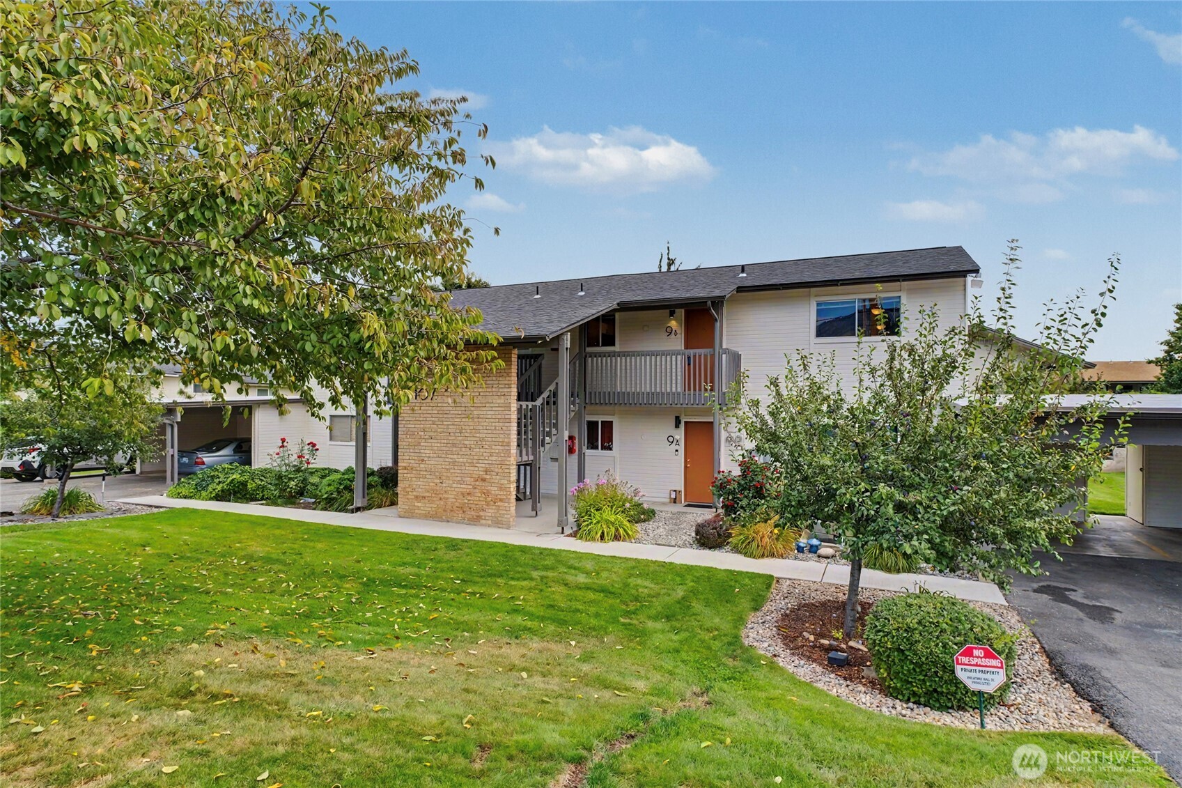 107 Schafer St Unit: 9B