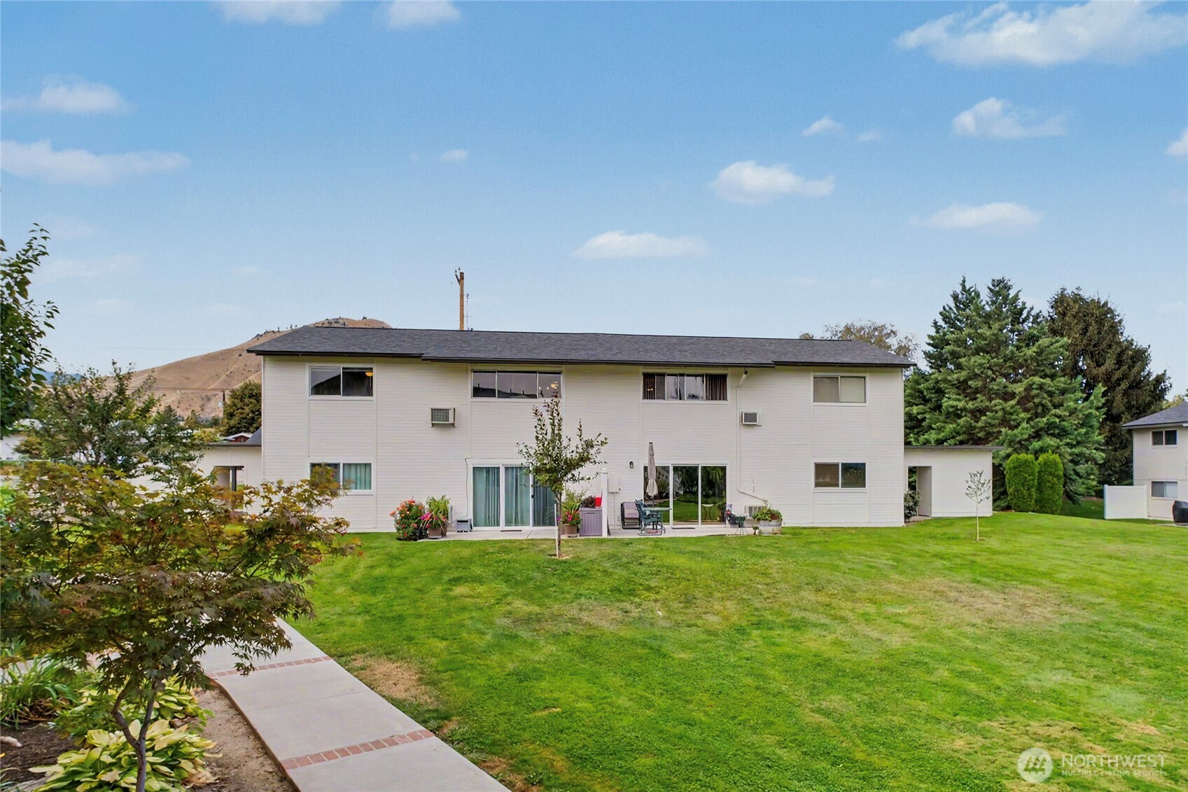 107 Schafer St Unit: 9B