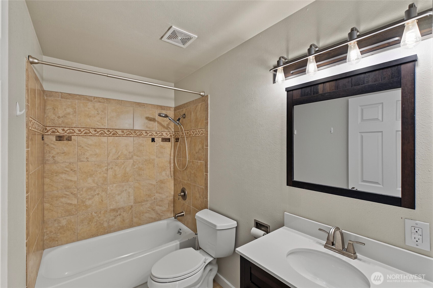 107 Schafer St Unit: 9B
