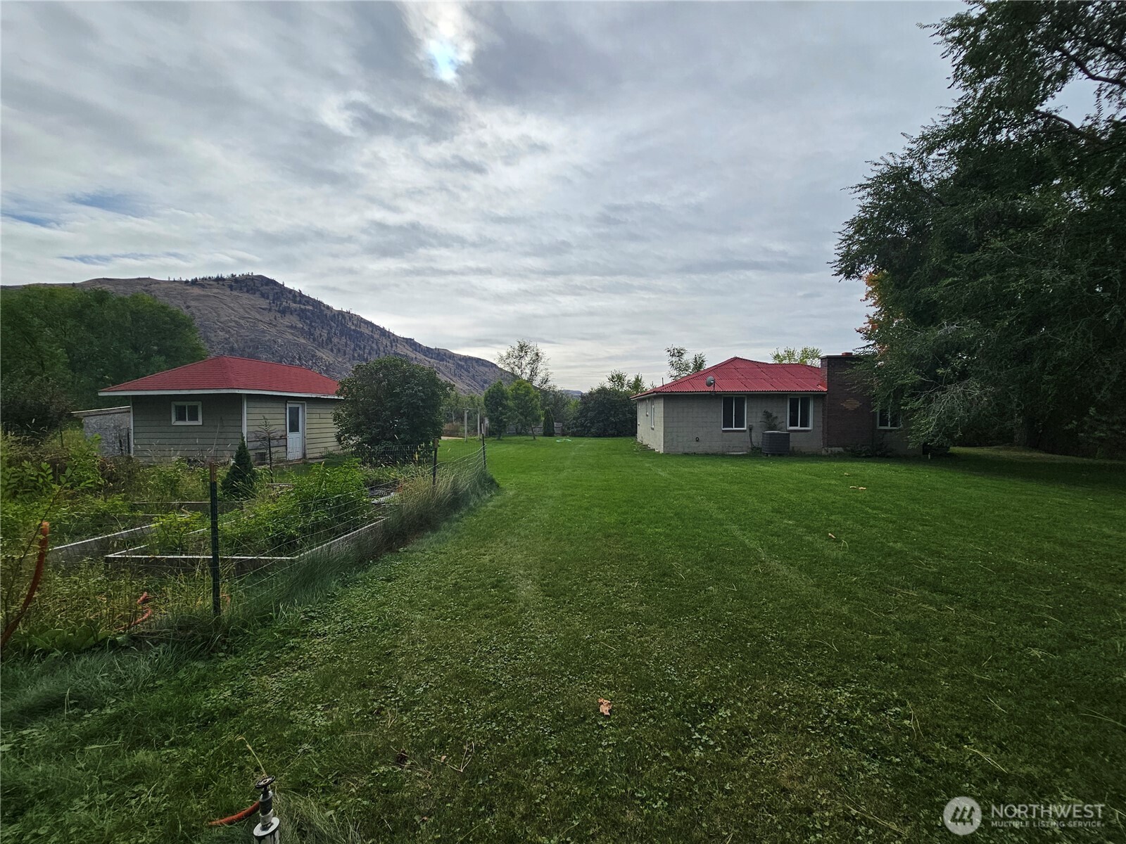 32258 B HWY 97 Unit: B