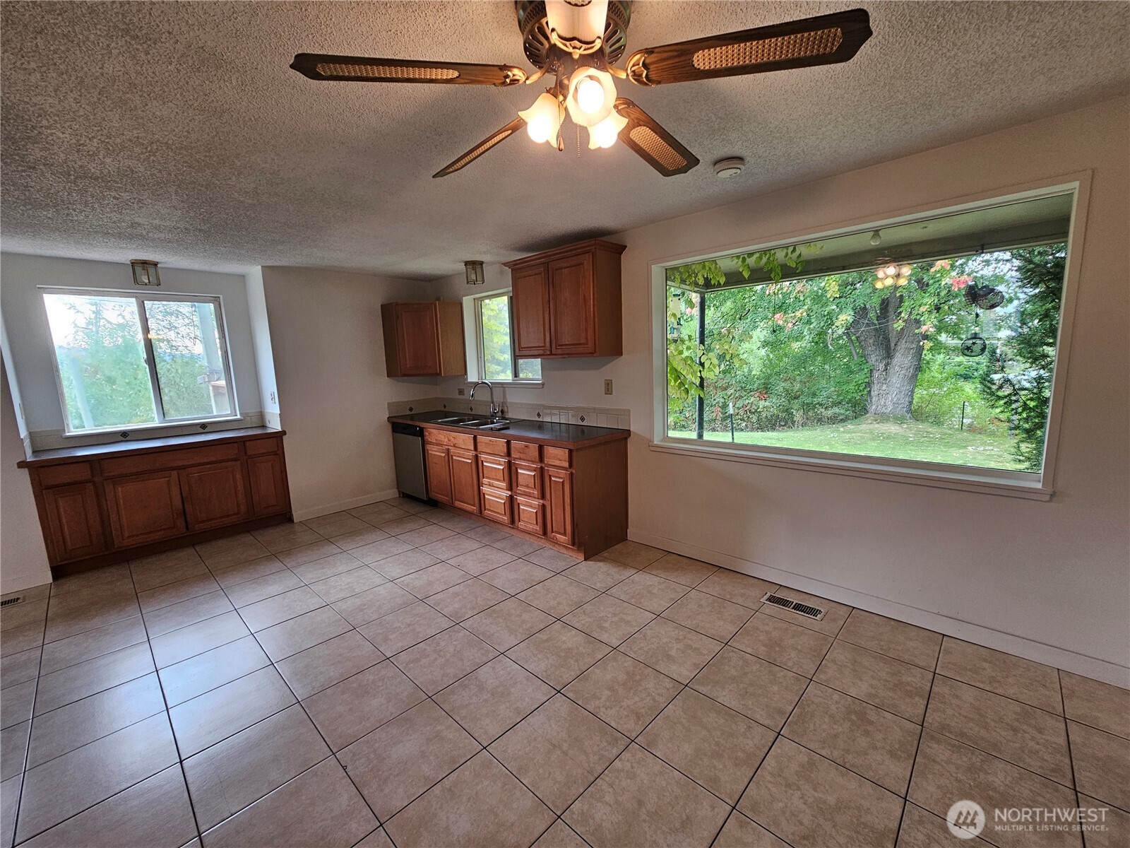 32258 B HWY 97 Unit: B