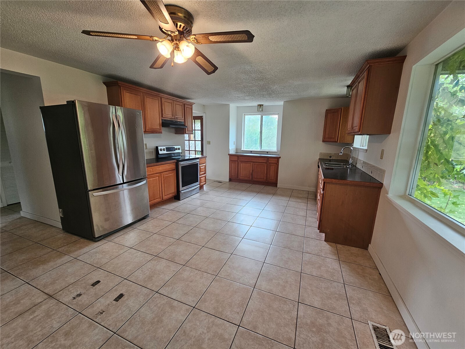 32258 B HWY 97 Unit: B