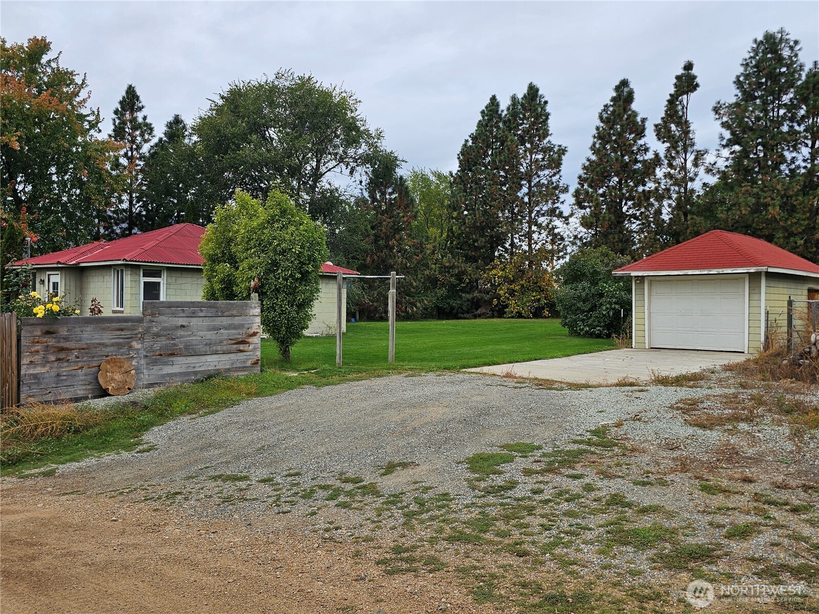 32258 B HWY 97 Unit: B