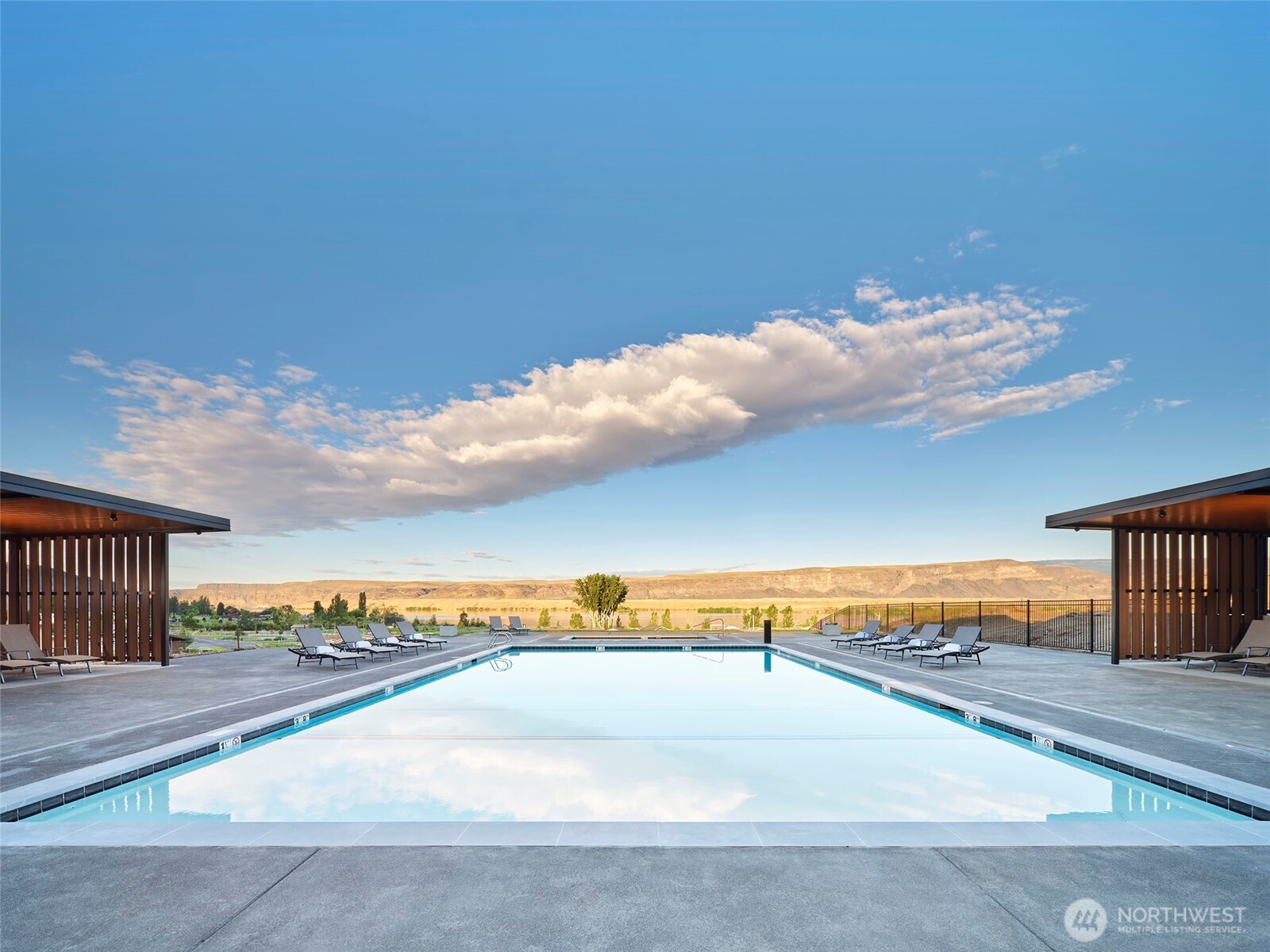9110 NW Harvest Lane