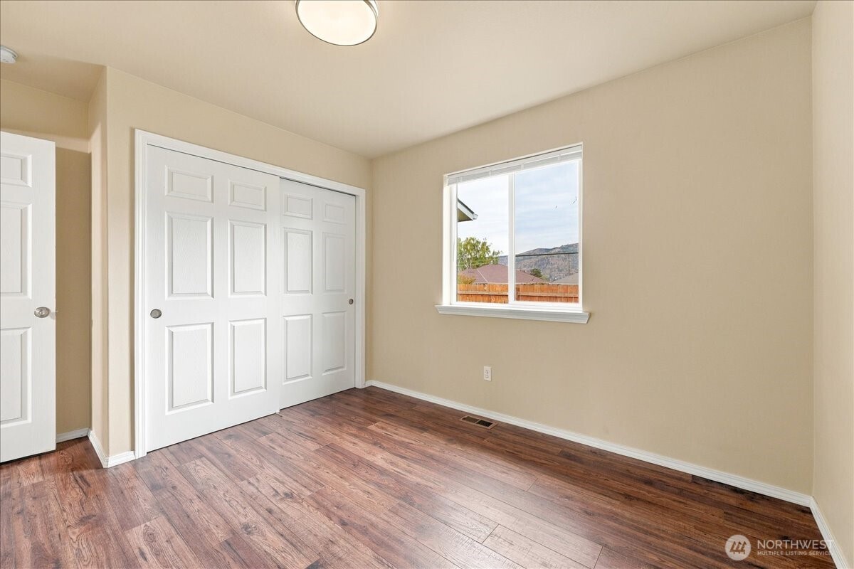 405 Ridgewood Drive