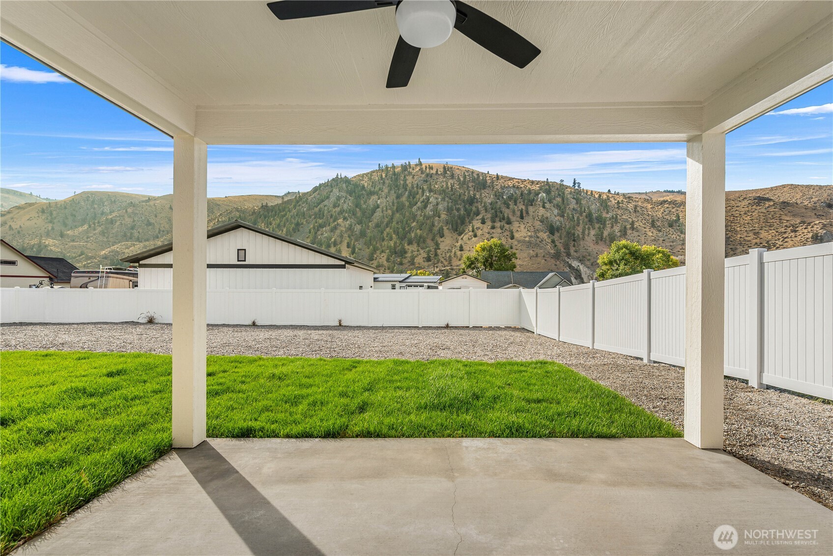3890 Stayman Flats Road
