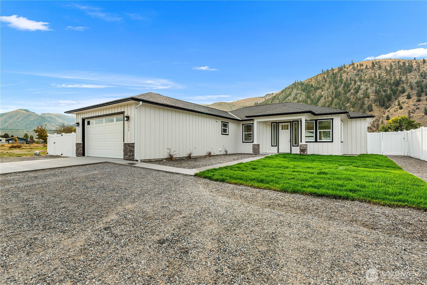 3890 Stayman Flats Road