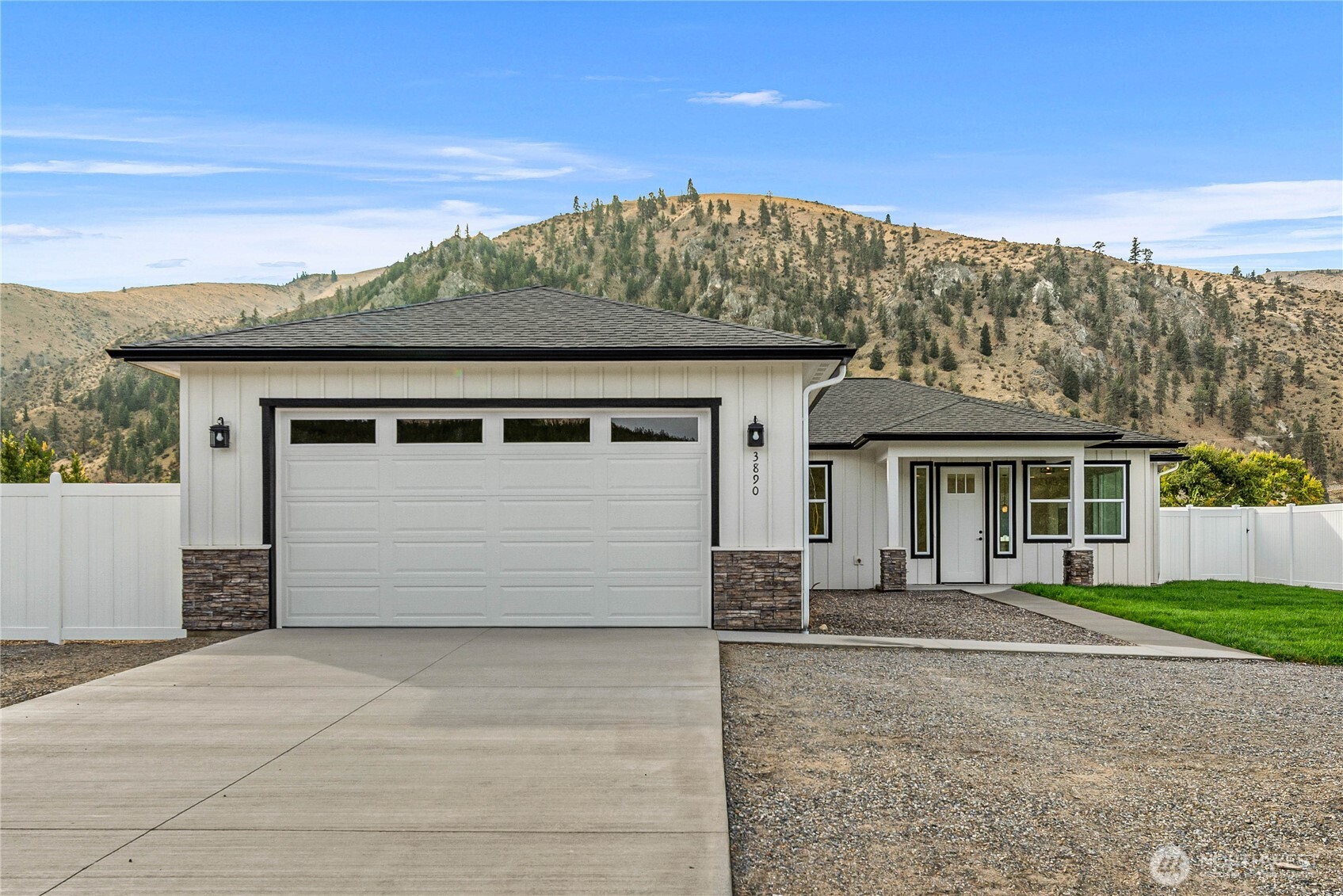 3890 Stayman Flats Road