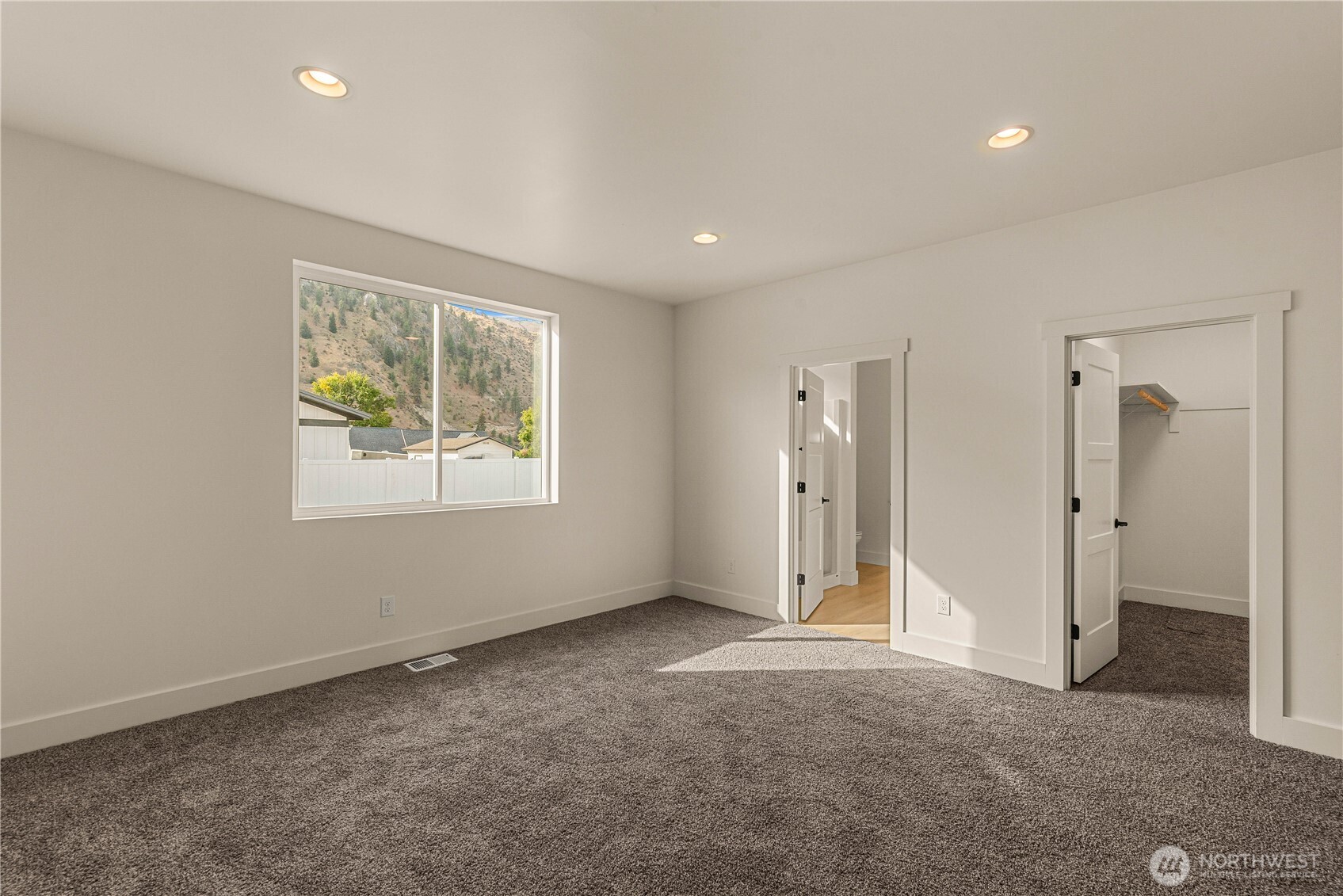 3890 Stayman Flats Road