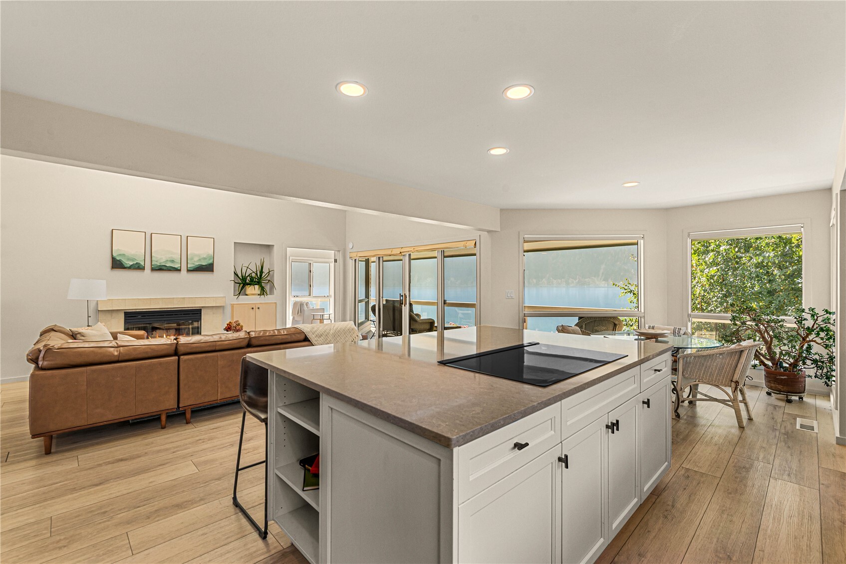 238 Manson View Drive