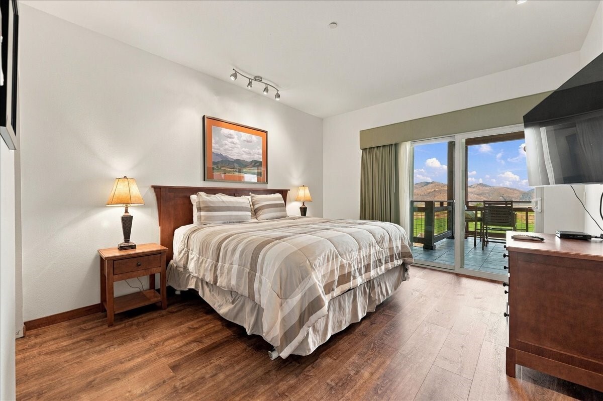 1030 Desert Canyon Boulevard Unit: 202