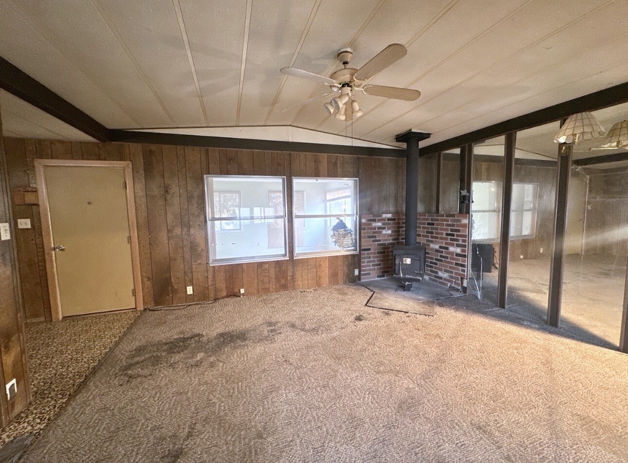 285 Omak River Road