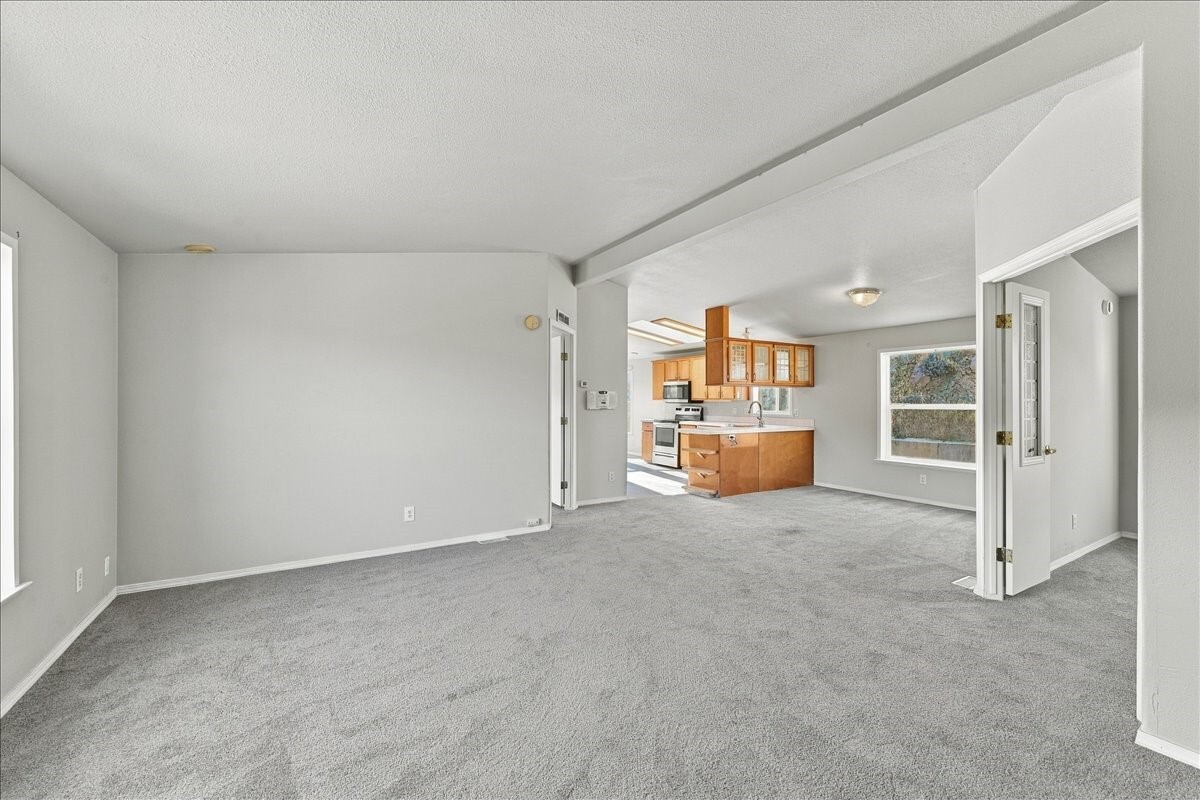 3570 Pinnacle Place