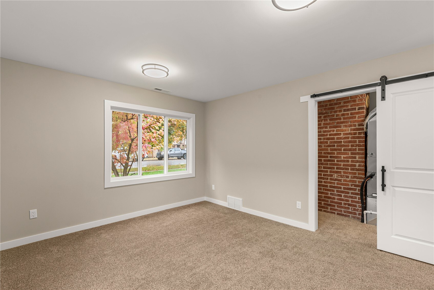 301 Pioneer Drive