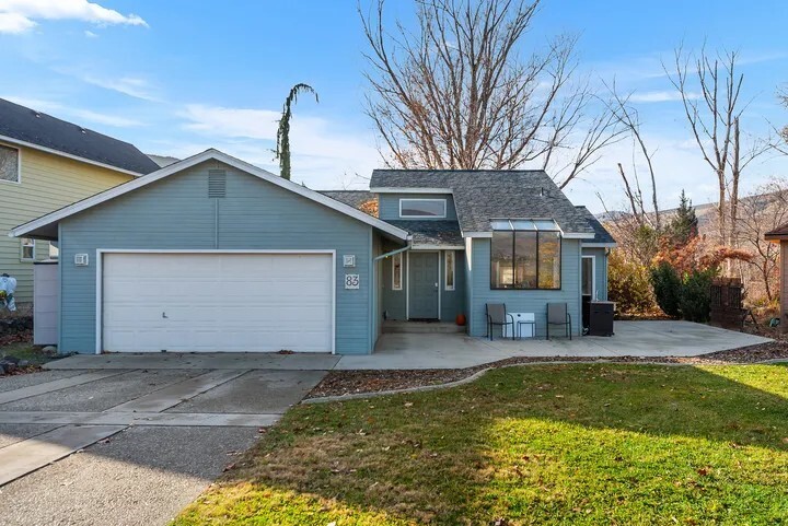 83 Lake Cortez Lane