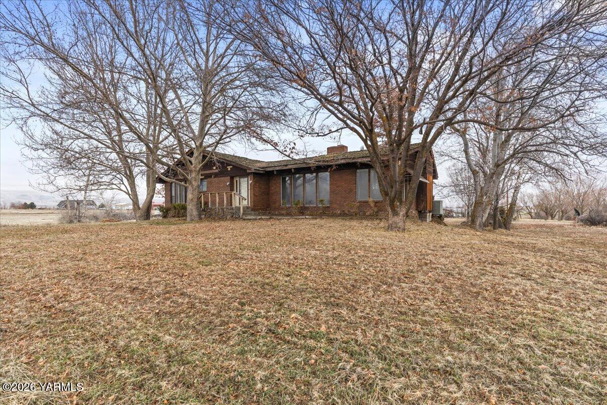 1861 N Cottonwood Rd