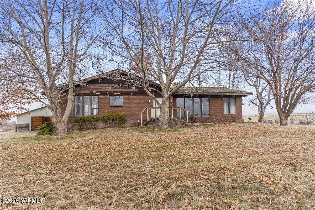 1861 N Cottonwood Rd
