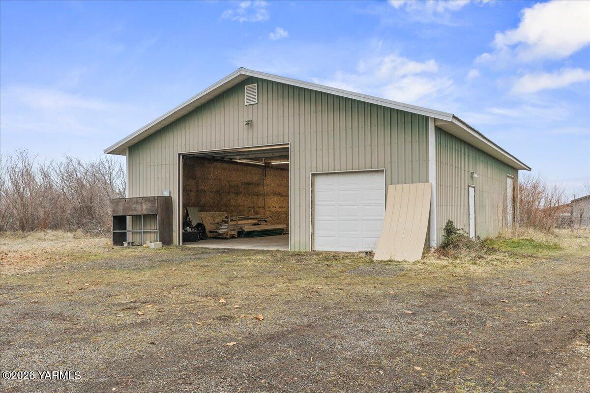 1861 N Cottonwood Rd