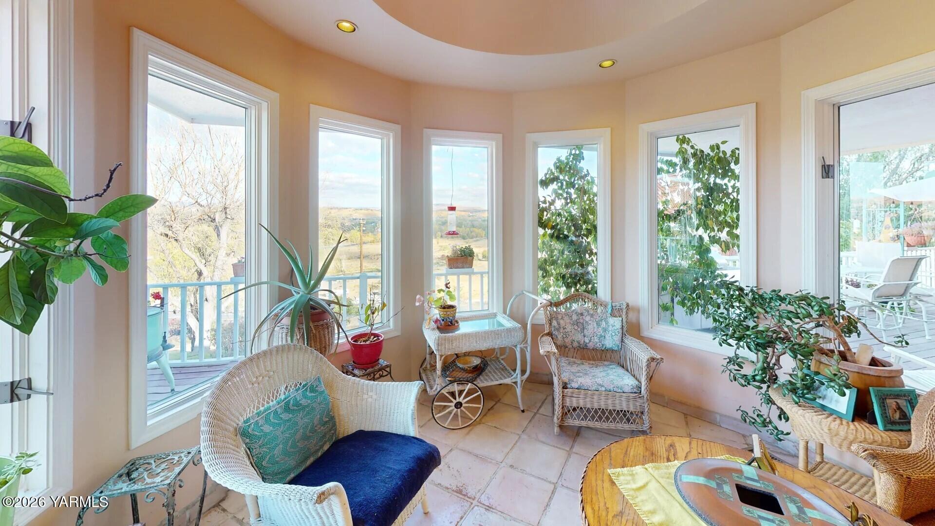 123 N Basalt Springs Way