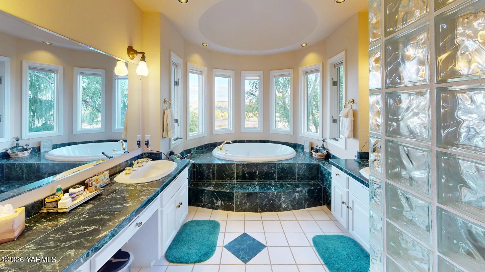 123 N Basalt Springs Way