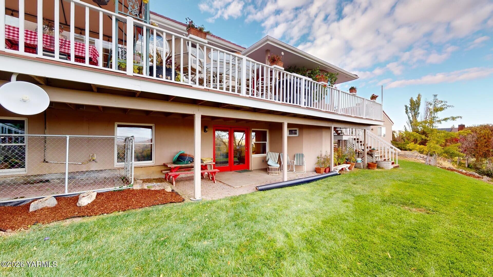 123 N Basalt Springs Way