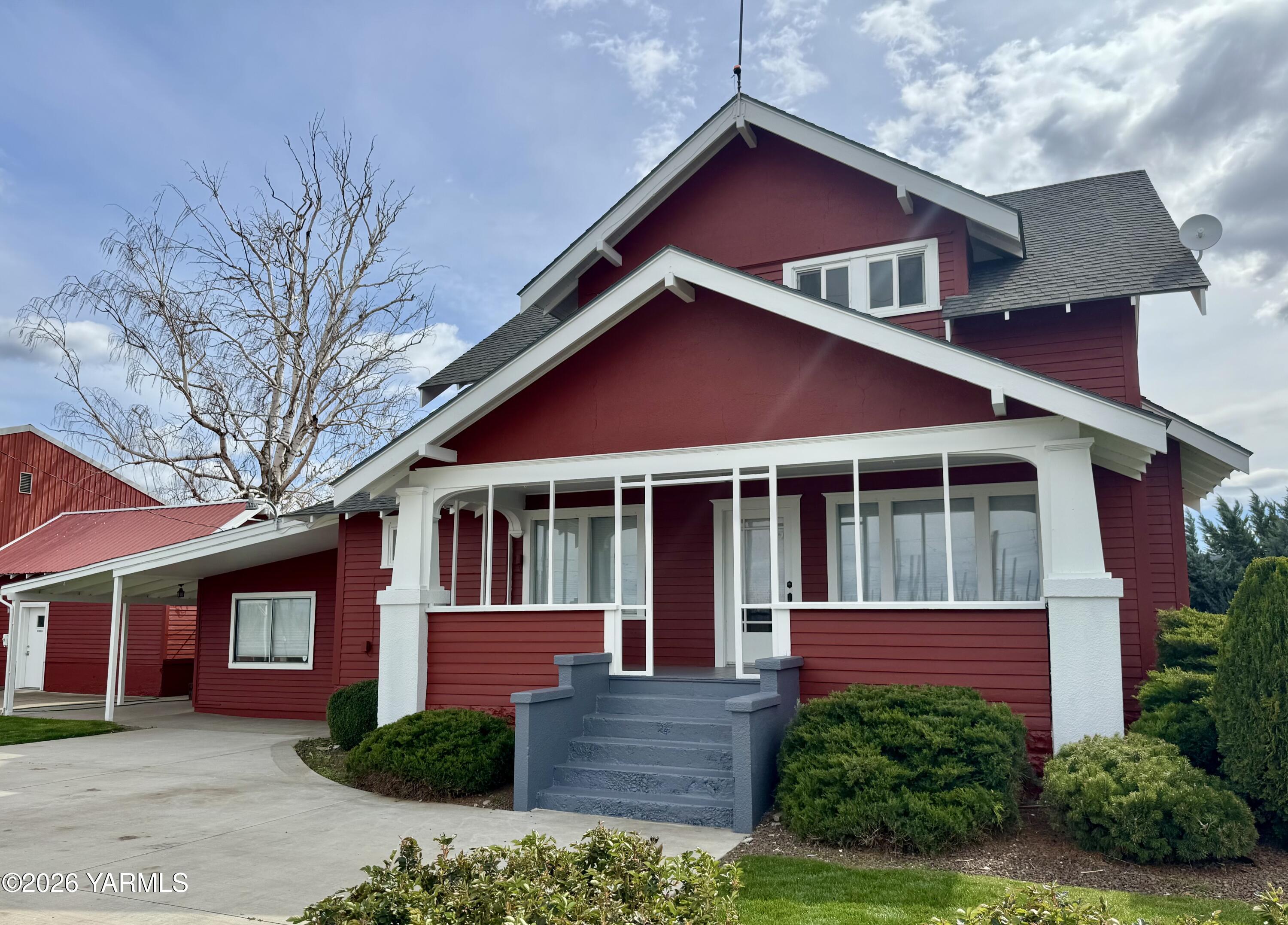 7801 Campbell Rd Unit: 1