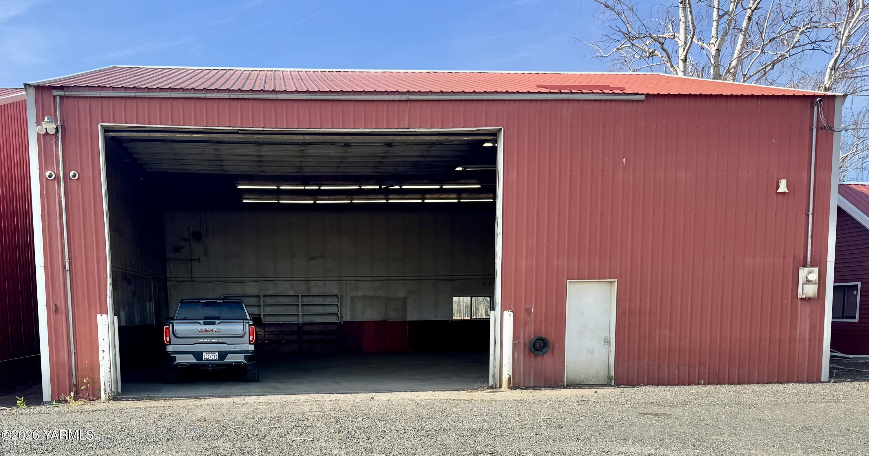 7801 Campbell Rd Unit: 1