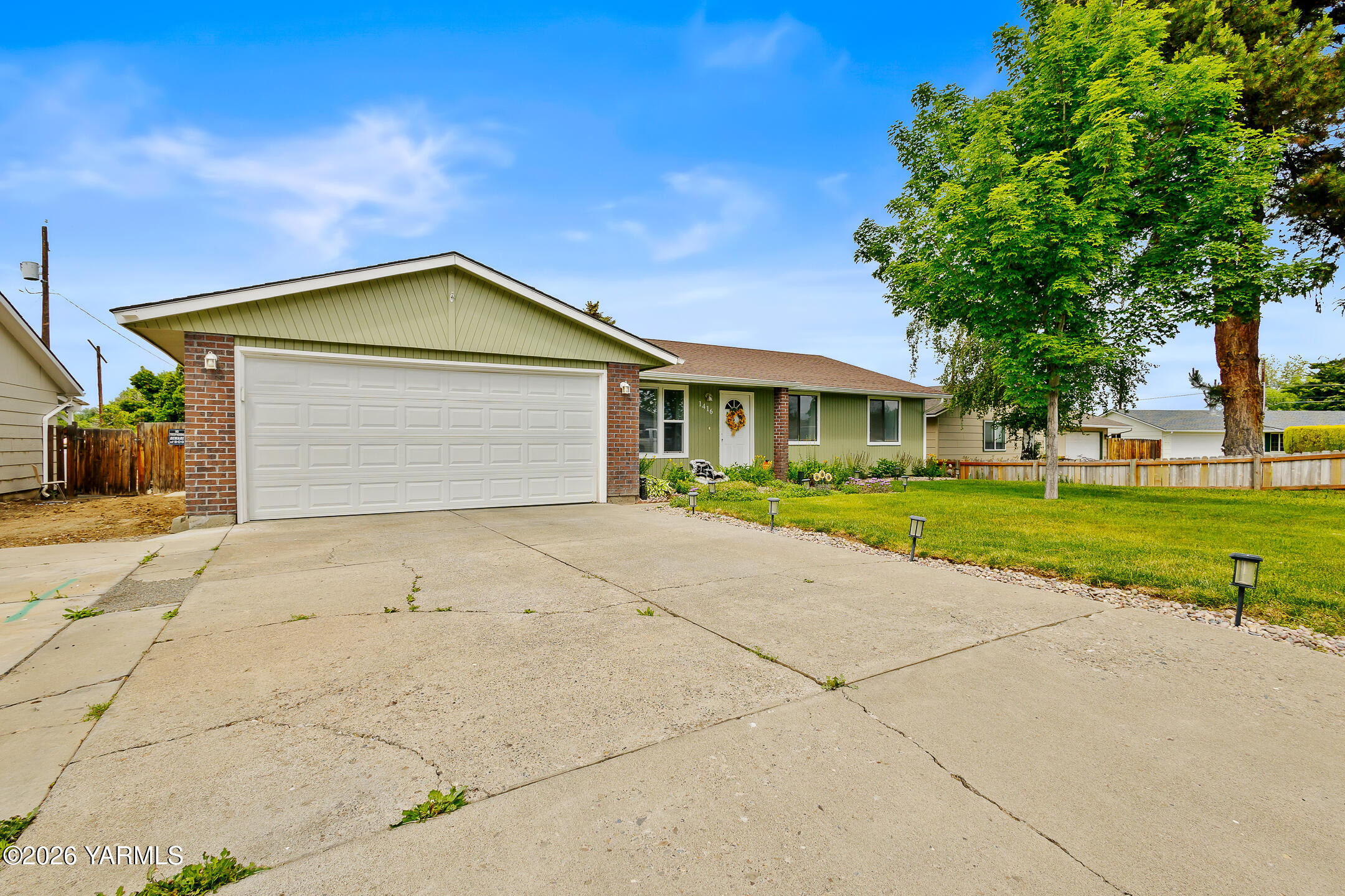 1416 S 33rd Ave