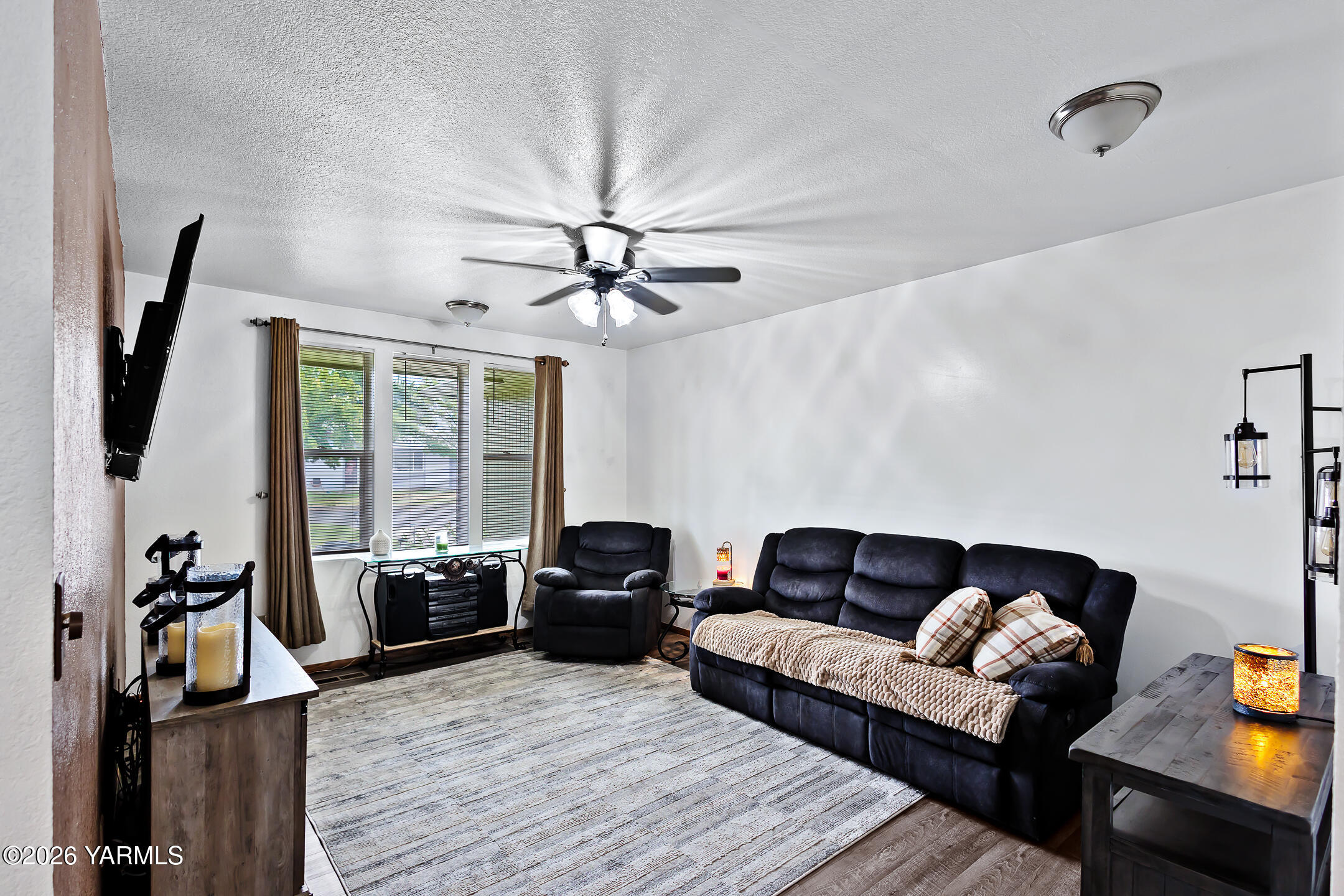 1416 S 33rd Ave