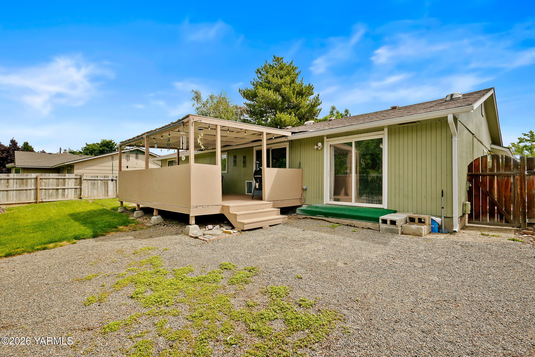 1416 S 33rd Ave