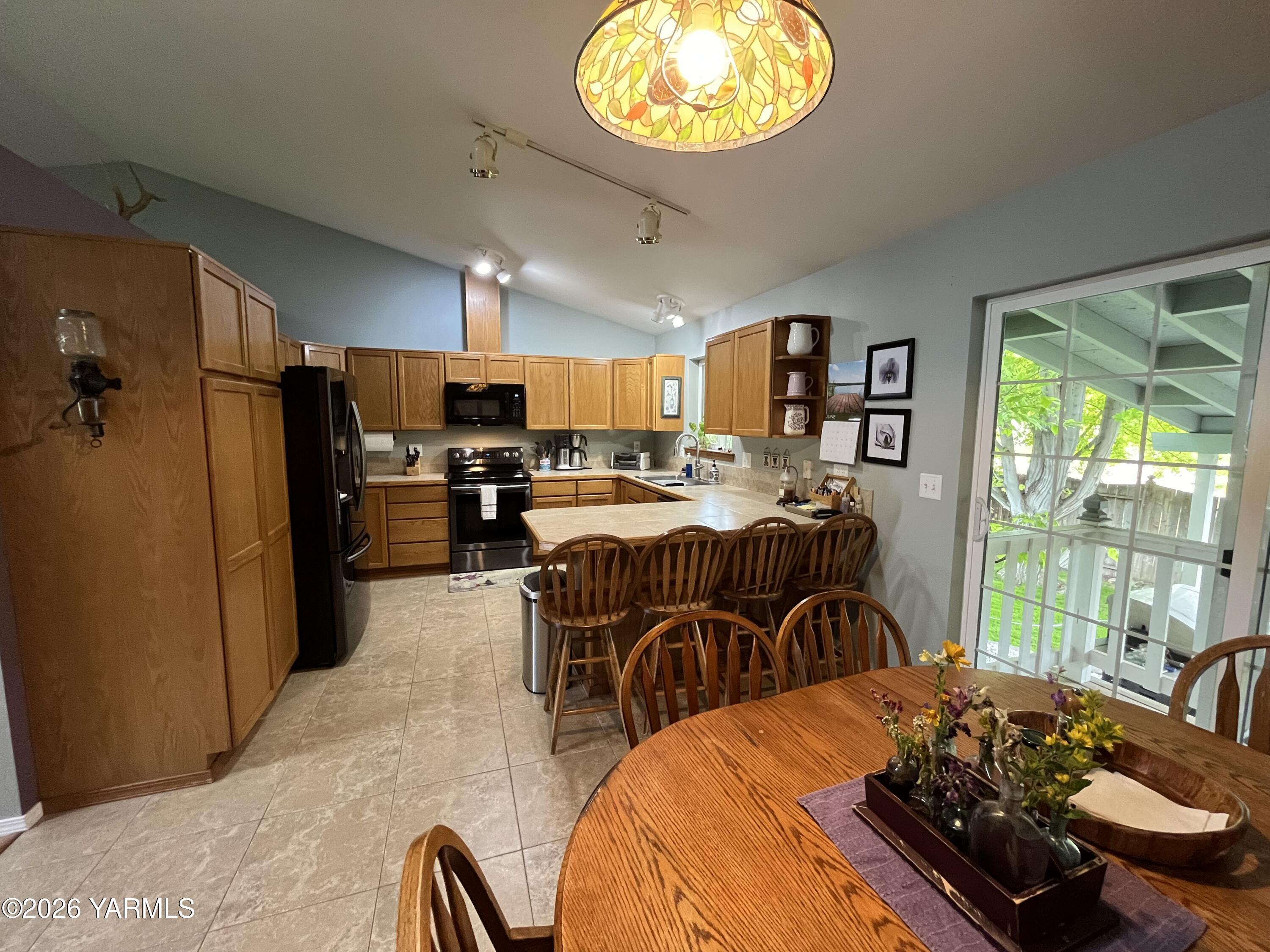 1603 W Orchard Ave