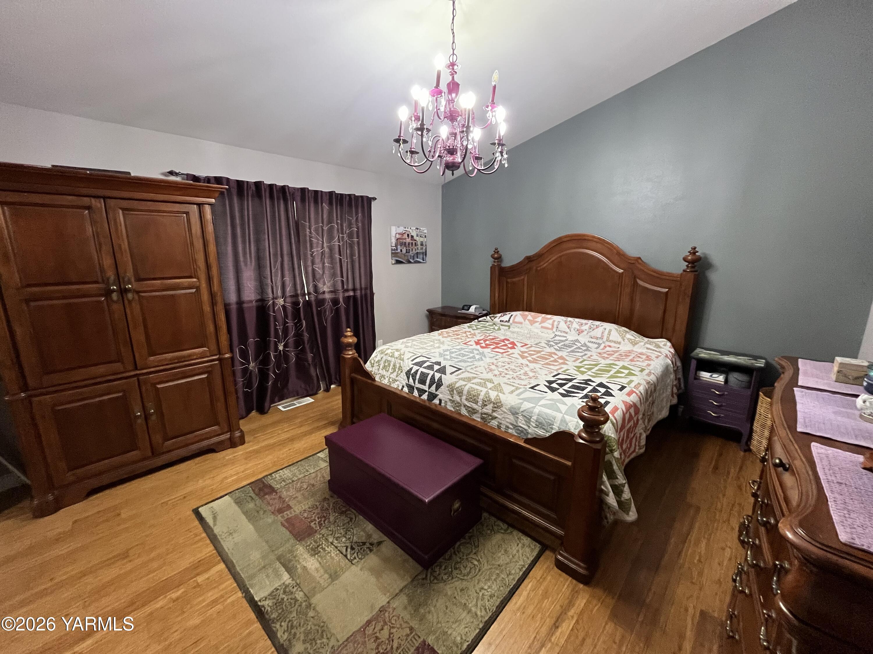 1603 W Orchard Ave