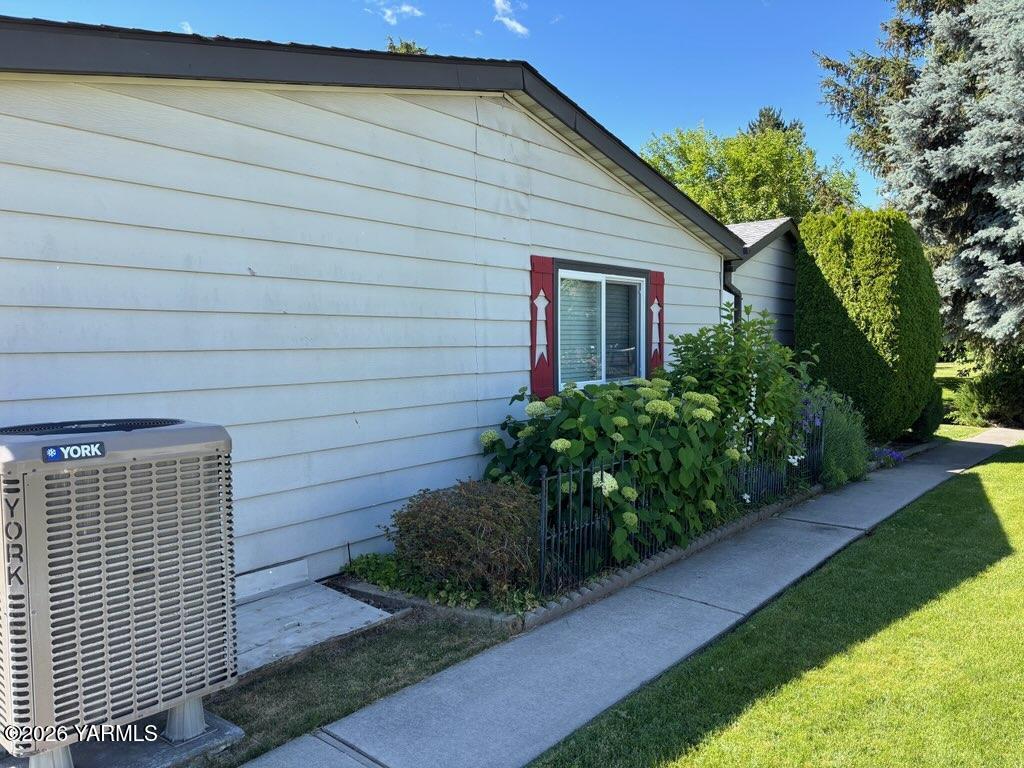 3701 Gun Club Rd Unit: 27