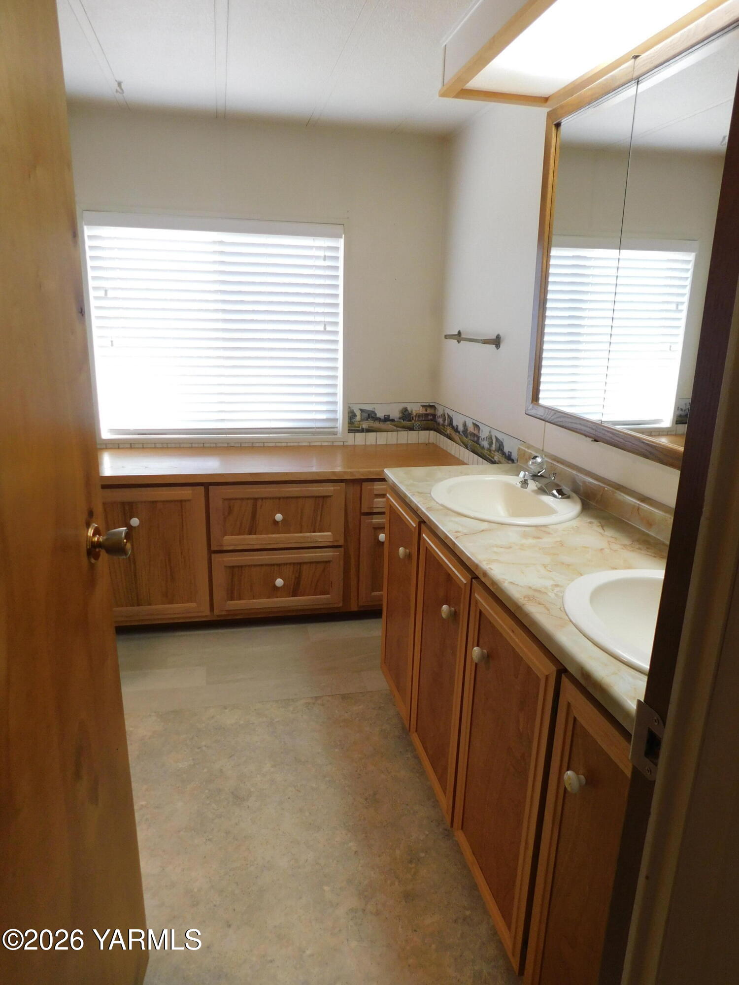 3701 Gun Club Rd Unit: 27