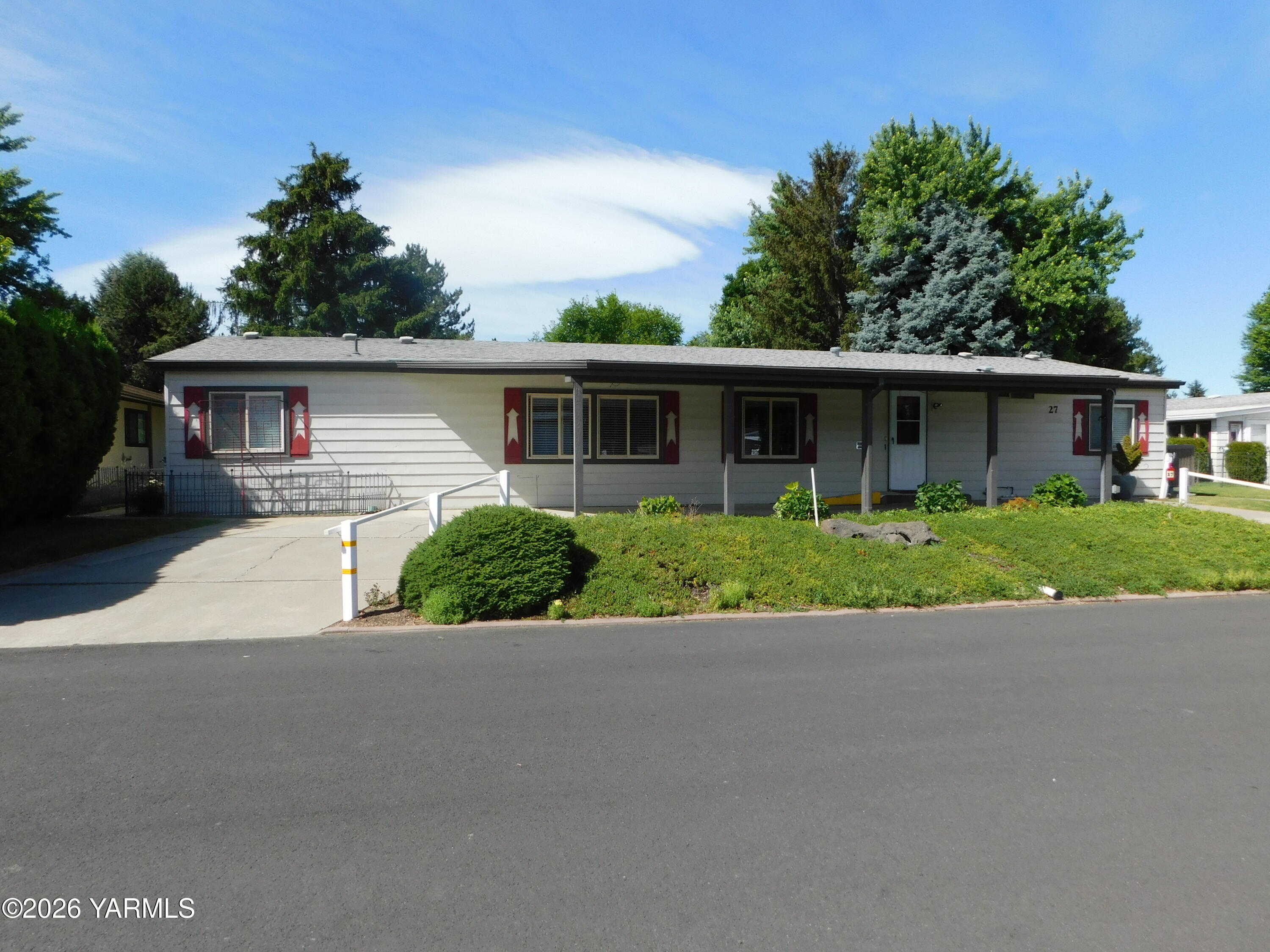 3701 Gun Club Rd Unit: 27