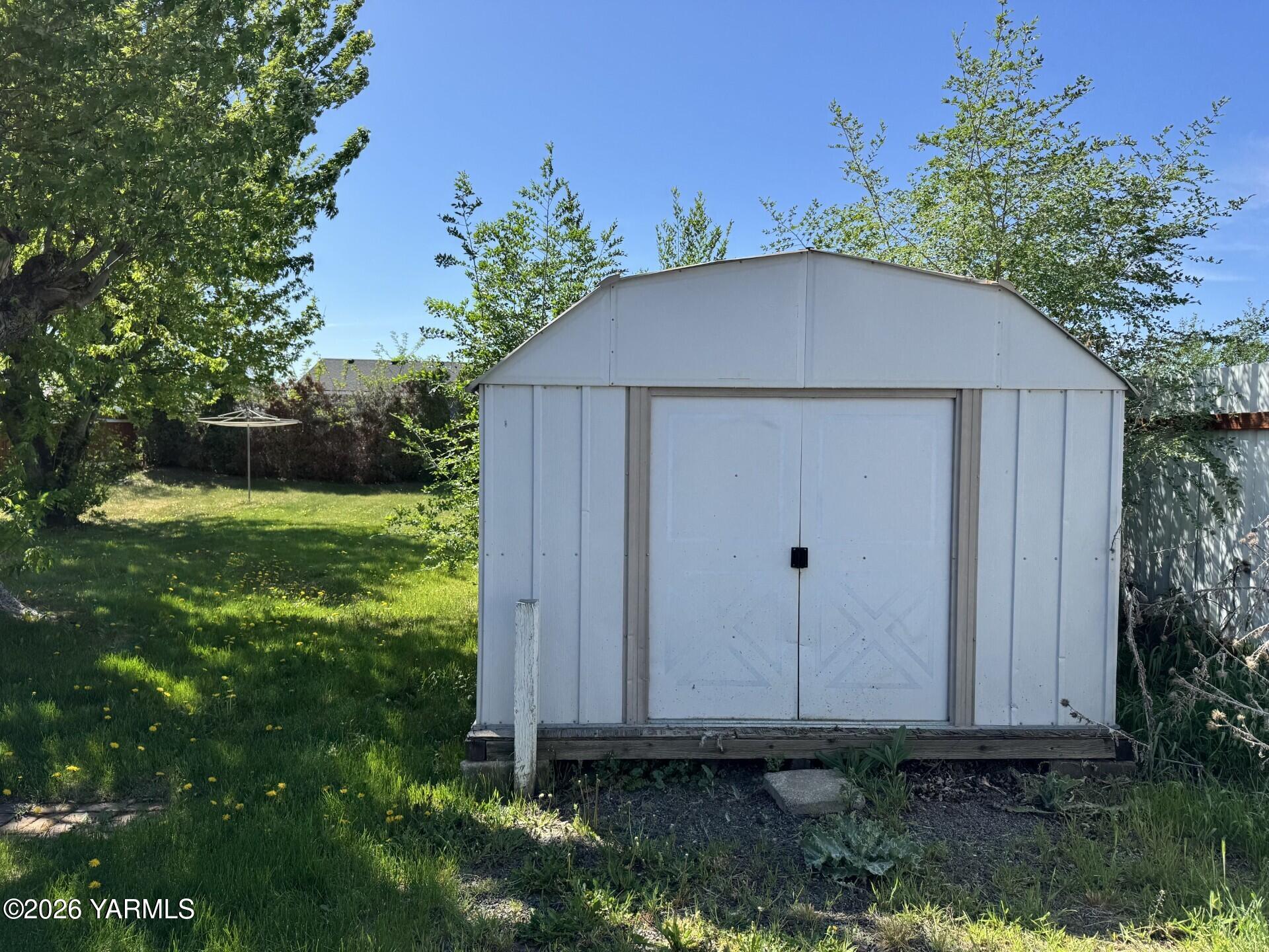 708 N 24th Ave