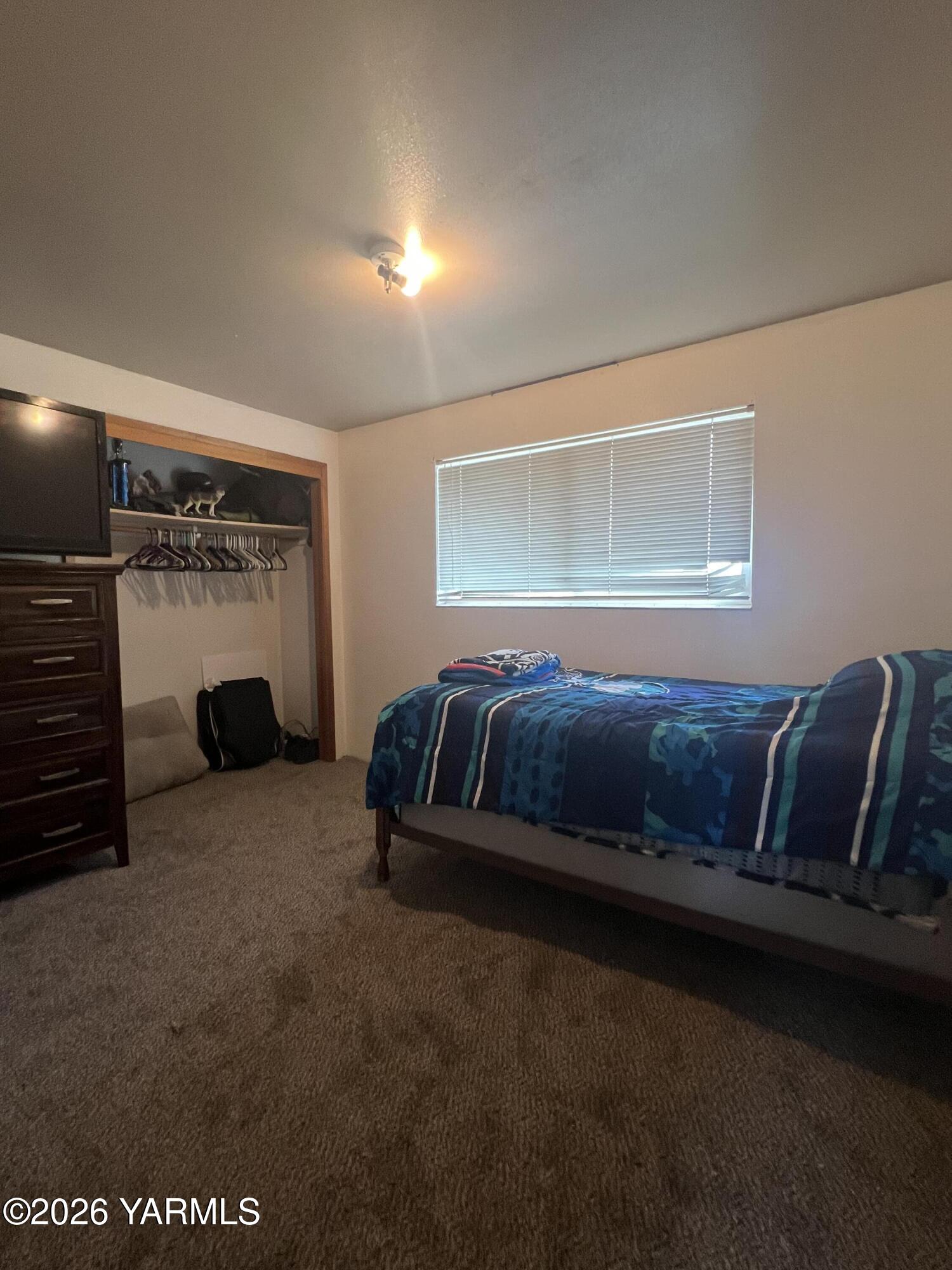 421 S 59th Ave