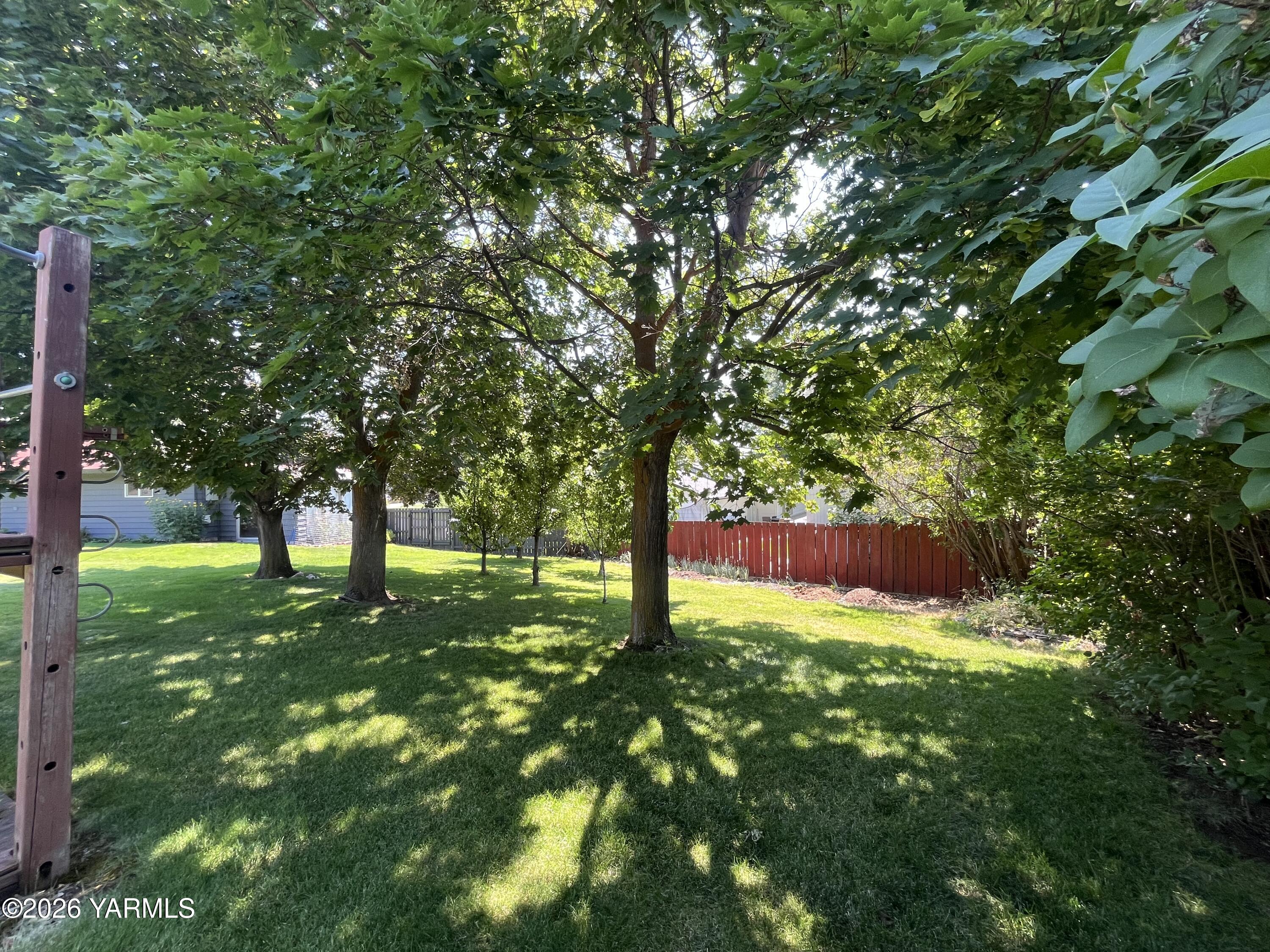 4307 Marylin Dr