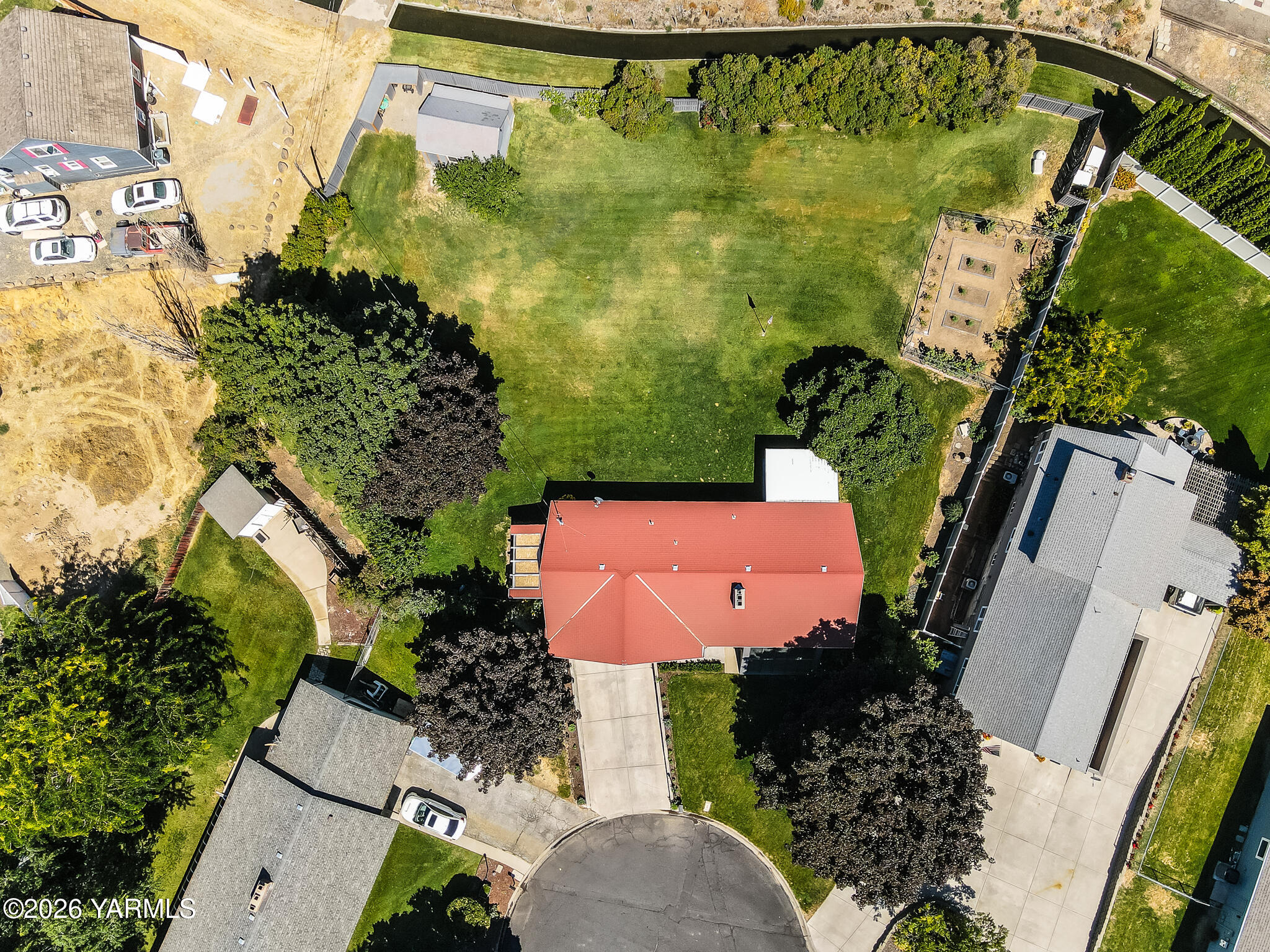 4307 Marylin Dr